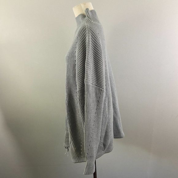 NWT RDI Grey‎ Beige Beach Turtle Neck Sweater - Picture 3 of 8